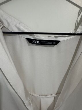 ZARA Cream V-Neck Shirt